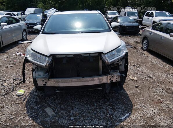 5TDJZRFH6JS538289 2018 TOYOTA HIGHLANDER White უკანა სალონის ხედი