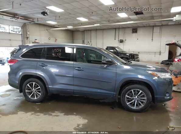 5TDJZRFH6JS889185 2018 TOYOTA HIGHLANDER Blue Vista interior de 360 grados