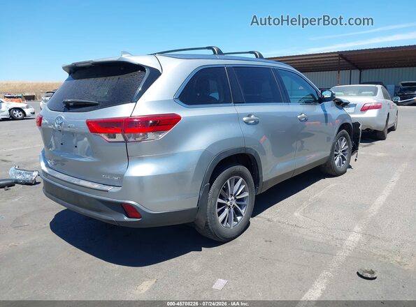 5TDJZRFH6KS609704 2019 TOYOTA HIGHLANDER Gray Rear right
