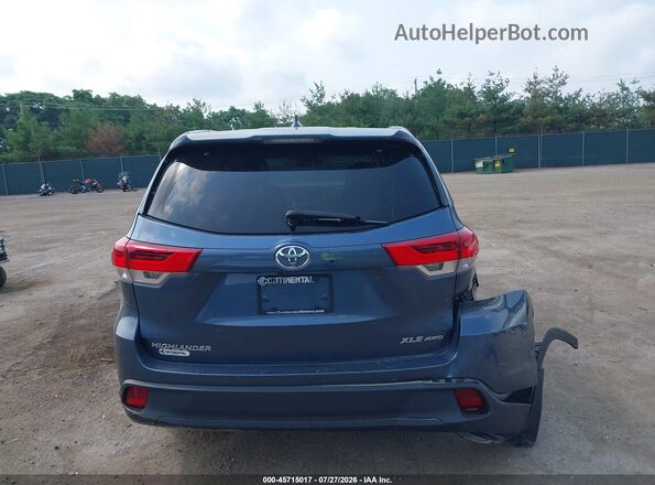 5TDJZRFH7HS471535 2017 TOYOTA HIGHLANDER Light Blue 