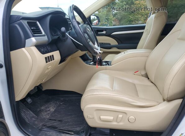 5TDJZRFH7HS513489 2017 TOYOTA HIGHLANDER White Widok wnętrza z przodu
