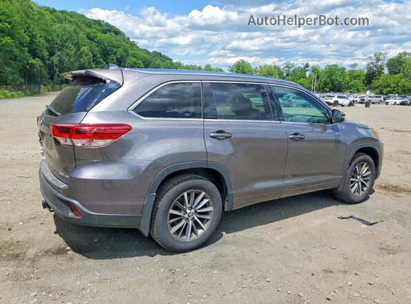5TDJZRFH7JS561872 2018 TOYOTA HIGHLANDER Серый Задняя правая четверть