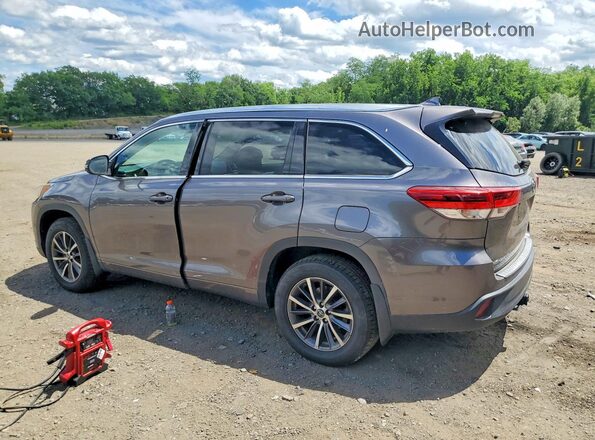5TDJZRFH7JS561872 2018 TOYOTA HIGHLANDER Серый Задняя левая четверть