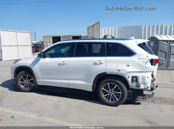 5TDJZRFH8HS431352 2017 TOYOTA HIGHLANDER White 