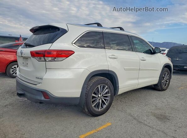 5TDJZRFH8HS515428 2017 TOYOTA HIGHLANDER White Rear right