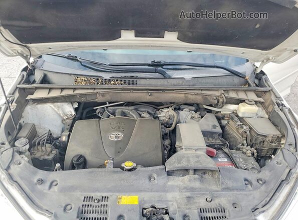 5TDJZRFH8HS515428 2017 TOYOTA HIGHLANDER White Engine compartment view