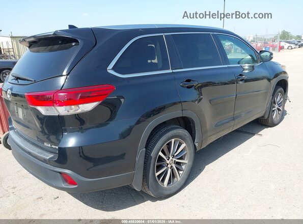 5TDJZRFH8JS825911 2018 TOYOTA HIGHLANDER Black უკანა მარჯვენა