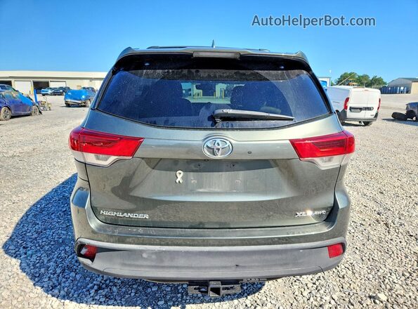5TDJZRFH8JS856785 2018 TOYOTA HIGHLANDER Green Vista trasera