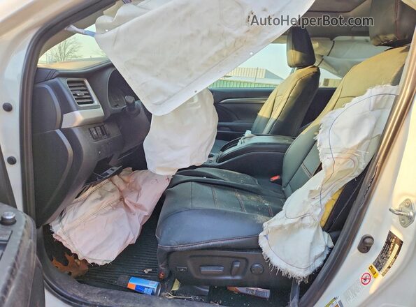 5TDJZRFH8KS944446 2019 TOYOTA HIGHLANDER White Սալոնի դիմացի տեսք