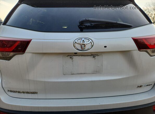 5TDJZRFH8KS944446 2019 TOYOTA HIGHLANDER White 