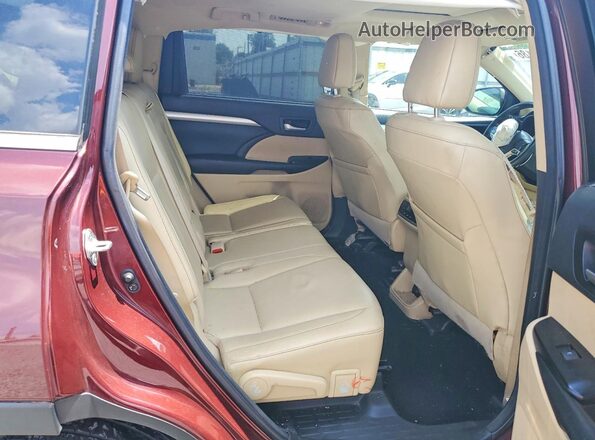 5TDJZRFH9HS400224 2017 TOYOTA HIGHLANDER Maroon Widok wnętrza z tyłu