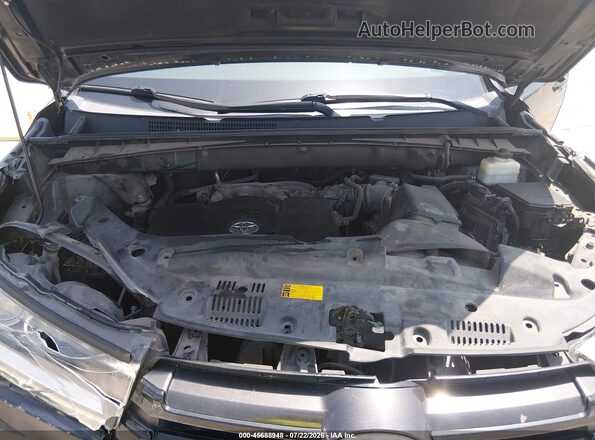 5TDJZRFH9HS440786 2017 TOYOTA HIGHLANDER Черный Вид сзади