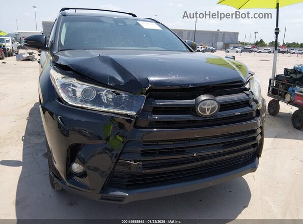 5TDJZRFH9HS440786 2017 TOYOTA HIGHLANDER Черный Вид спереди