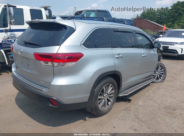 5TDJZRFH9HS478762 2017 TOYOTA HIGHLANDER Silver Trasero derecho