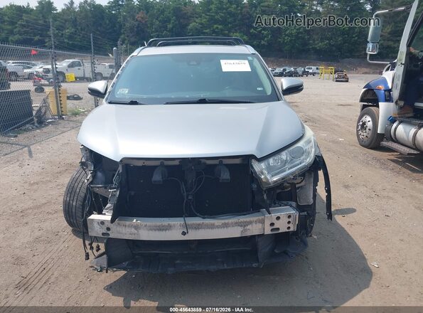 5TDJZRFH9HS478762 2017 TOYOTA HIGHLANDER Silver Vista del cuadro de instrumentos
