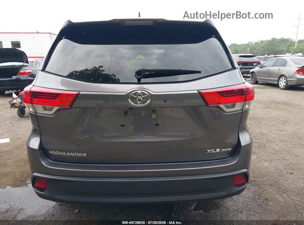 5TDJZRFH9JS527447 2018 TOYOTA HIGHLANDER Gray 