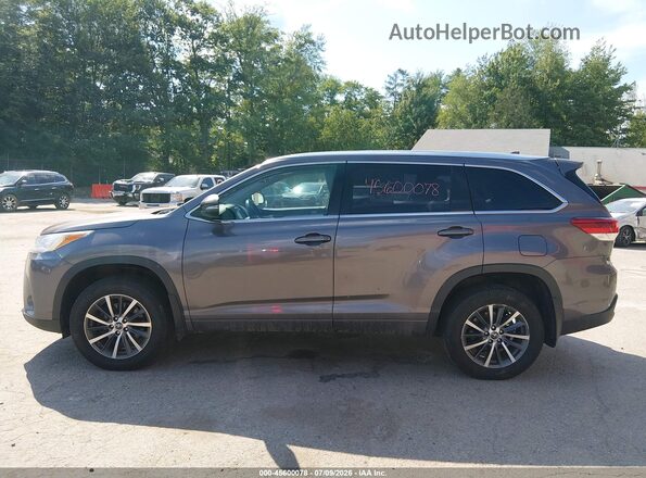 5TDJZRFH9JS527982 2018 TOYOTA HIGHLANDER Gray სალონის 360-გრადუსიანი ხედი