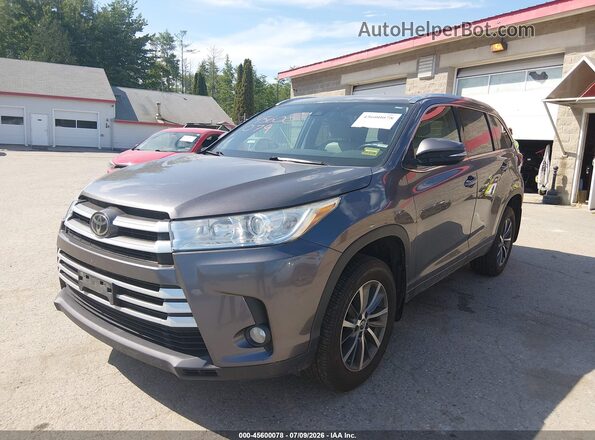 5TDJZRFH9JS527982 2018 TOYOTA HIGHLANDER Gray 