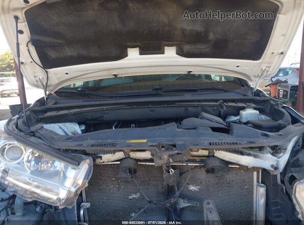 5TDJZRFH9JS548640 2018 TOYOTA HIGHLANDER White Вид ззаду