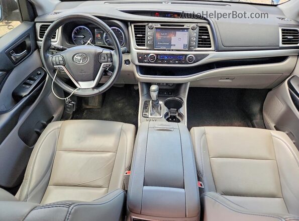 5TDJZRFH9KS971834 2019 TOYOTA HIGHLANDER Blue Widok deski rozdzielczej
