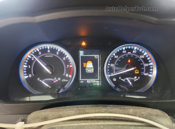 5TDJZRFHXHS357173 2017 TOYOTA HIGHLANDER Gray Vista del cuadro de instrumentos