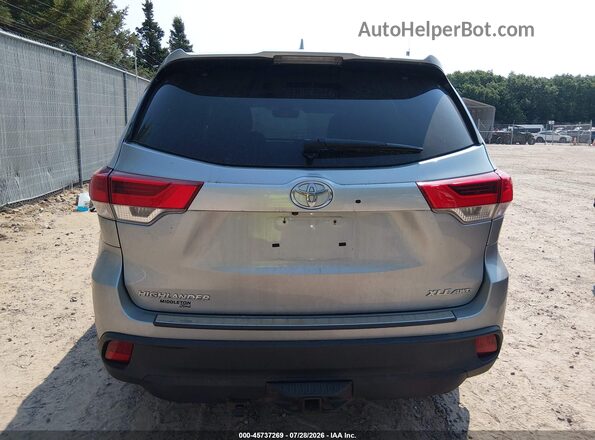 5TDJZRFHXJS556987 2018 TOYOTA HIGHLANDER Silver 