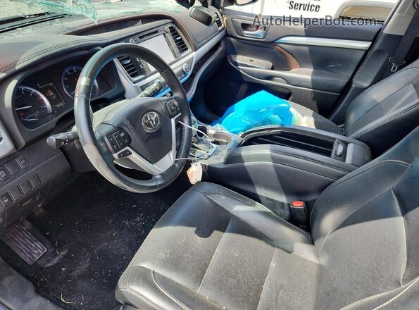 5TDJZRFHXJS802565 2018 TOYOTA HIGHLANDER Blue Vista del salpicadero