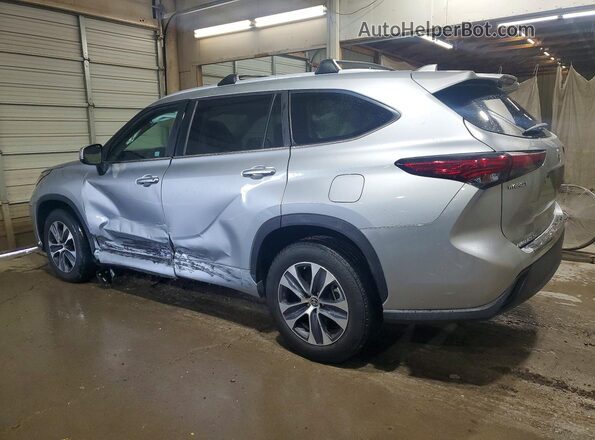 5TDKARAH6PS523075 2023 TOYOTA HIGHLANDER Silver Trasero izquierdo