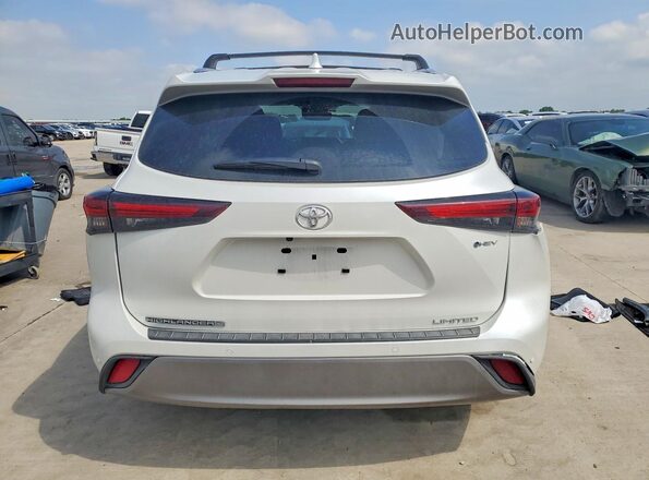 5TDKBRCH0SS654537 2025 TOYOTA HIGHLANDER White Հետևի տեսք