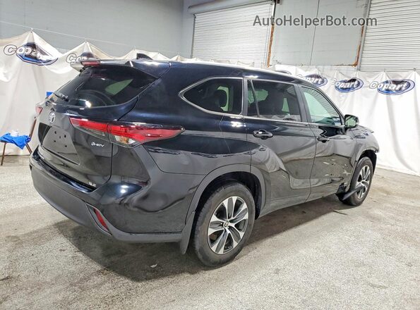 5TDKBRCH0SS672634 2025 TOYOTA HIGHLANDER Black Задня права чверть