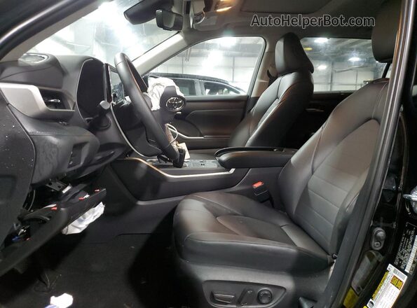 5TDKBRCH0SS672634 2025 TOYOTA HIGHLANDER Black 