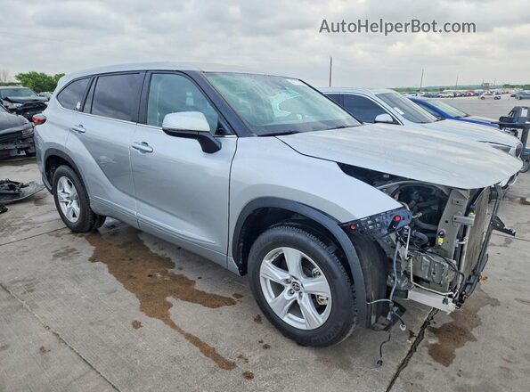 5TDKDRAH0PS022058 2023 TOYOTA HIGHLANDER Silver წინა მარჯვენა