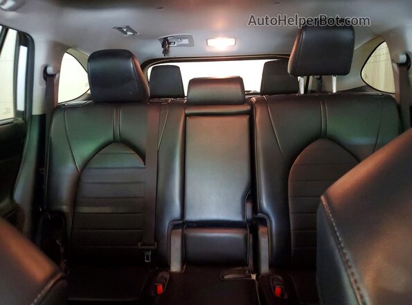 5TDKDRAH6PS035705 2023 TOYOTA HIGHLANDER White Հետևի նստատեղերի տեսք