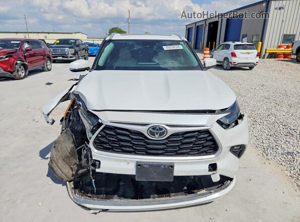 5TDKDRAH8PS028898 2023 TOYOTA HIGHLANDER Белый Вид спереди