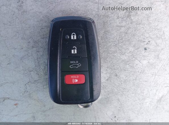 5TDKDRAH9PS035424 2023 TOYOTA HIGHLANDER White Вид панелі приладів