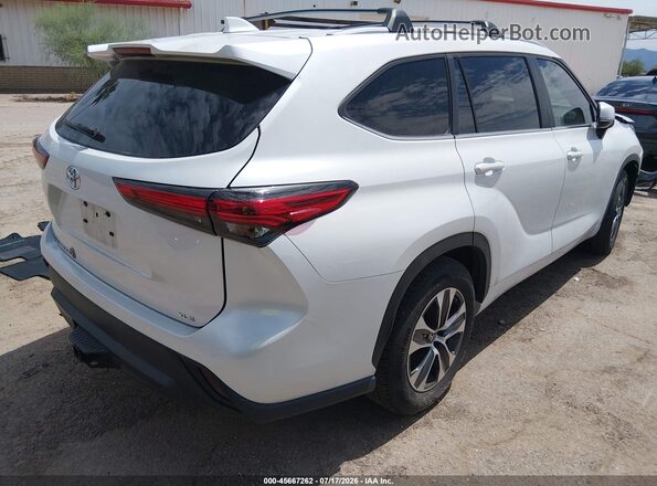 5TDKDRAHXPS006708 2023 TOYOTA HIGHLANDER White Հետևի աջ