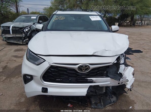 5TDKDRAHXPS006708 2023 TOYOTA HIGHLANDER White Առջևի վահանակի տեսք