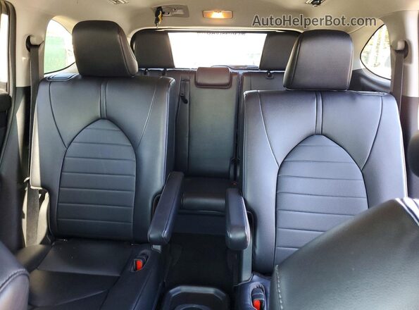 5TDKDRAHXPS035478 2023 TOYOTA HIGHLANDER Белый Вид задних сидений