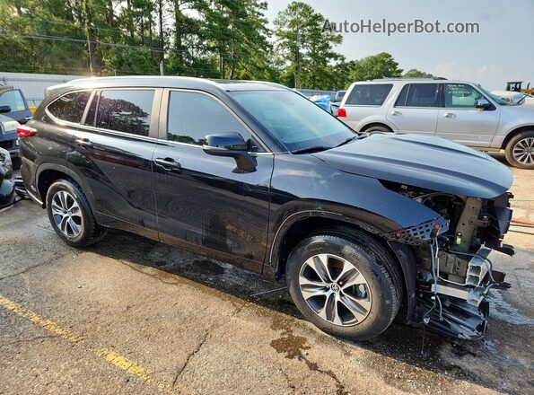 5TDKDRAHXPS044049 2023 TOYOTA HIGHLANDER Black Przód prawy