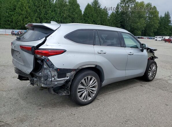 5TDKDRBH0PS014637 2023 TOYOTA HIGHLANDER Silver Trasero derecho