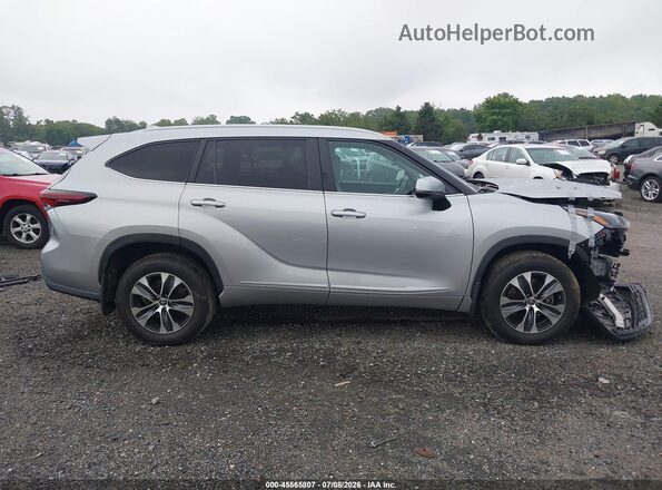 5TDKDRBH0RS532847 2024 TOYOTA HIGHLANDER Silver Vista interior de 360 grados