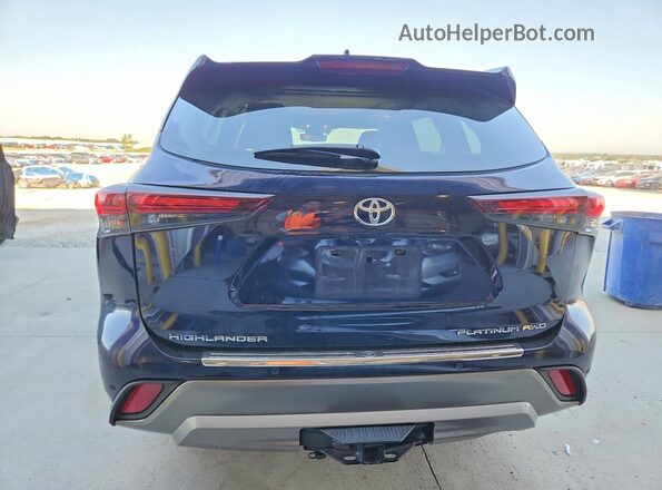 5TDKDRBH0RS565475 2024 TOYOTA HIGHLANDER Blue Vista trasera