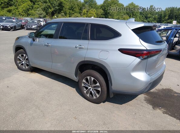 5TDKDRBH0SS588423 2025 TOYOTA HIGHLANDER Silver Trasero izquierdo
