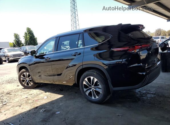 5TDKDRBH0TS609000 2026 TOYOTA HIGHLANDER Black 