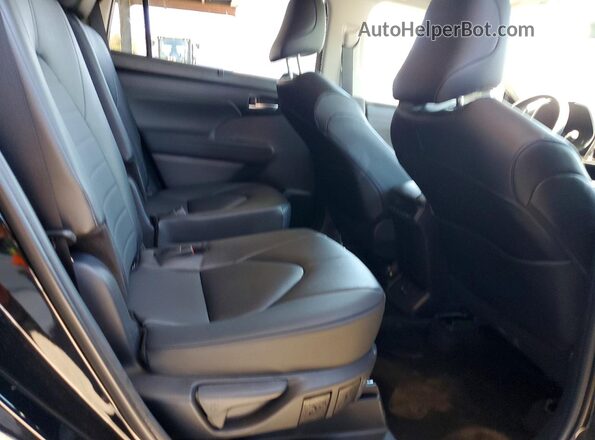 5TDKDRBH0TS609000 2026 TOYOTA HIGHLANDER Black Vista interior trasera