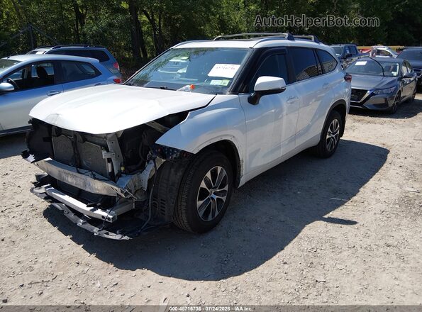 5TDKDRBH2PS504772 2023 TOYOTA HIGHLANDER Белый Передняя левая четверть