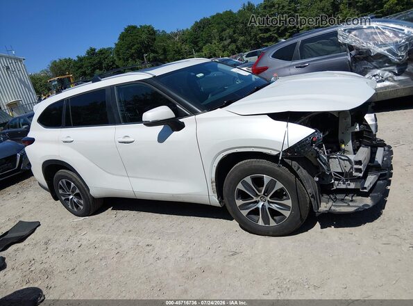5TDKDRBH2PS504772 2023 TOYOTA HIGHLANDER Белый Вид задней части салона