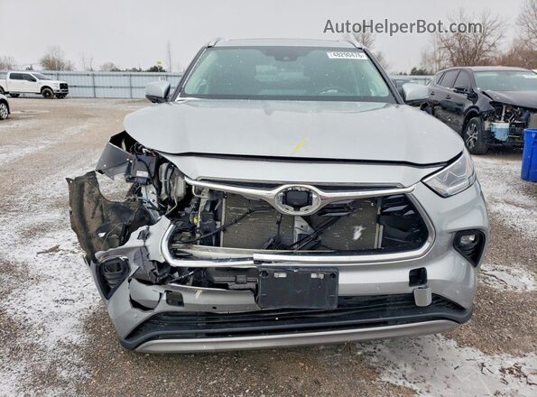 5TDKDRBH3RS556429 2024 TOYOTA HIGHLANDER Silver წინა ხედი
