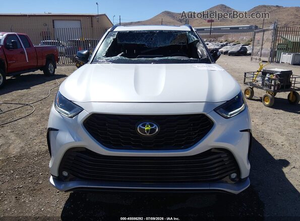 5TDKDRBH4PS000935 2023 TOYOTA HIGHLANDER White Սարքավորումների վահանակի տեսք