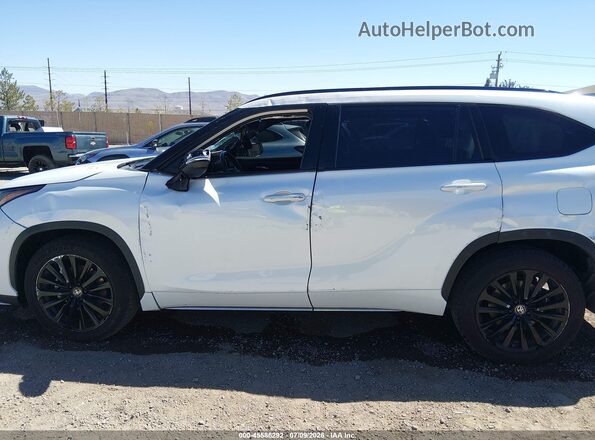 5TDKDRBH4PS000935 2023 TOYOTA HIGHLANDER White Դիմացի տեսք